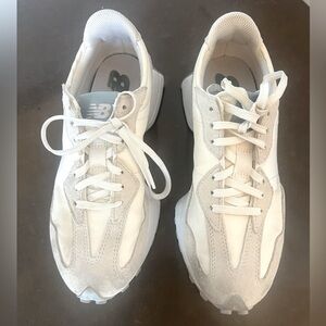 New Balance women's 327 sea salt size 8